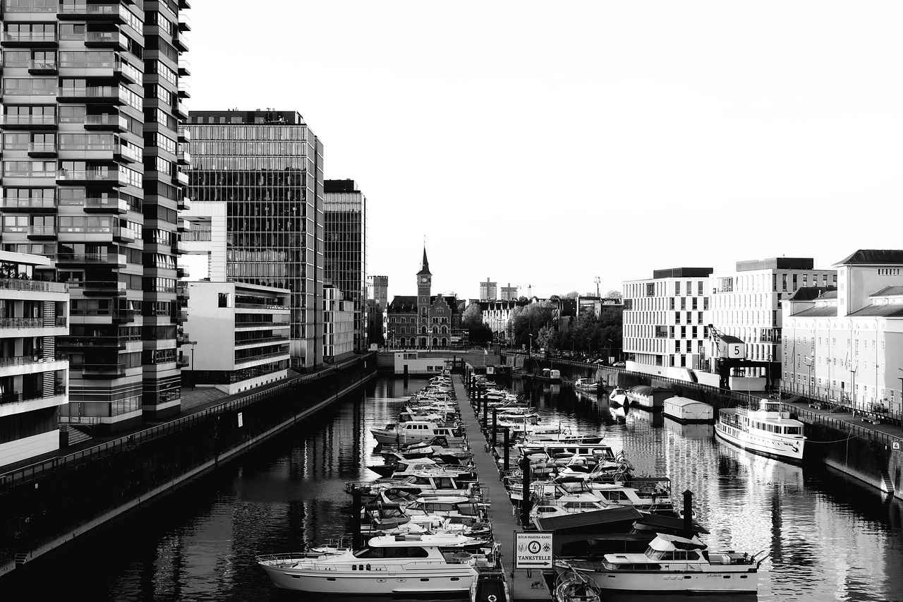 The Impact of Social Media on Kimono Trends