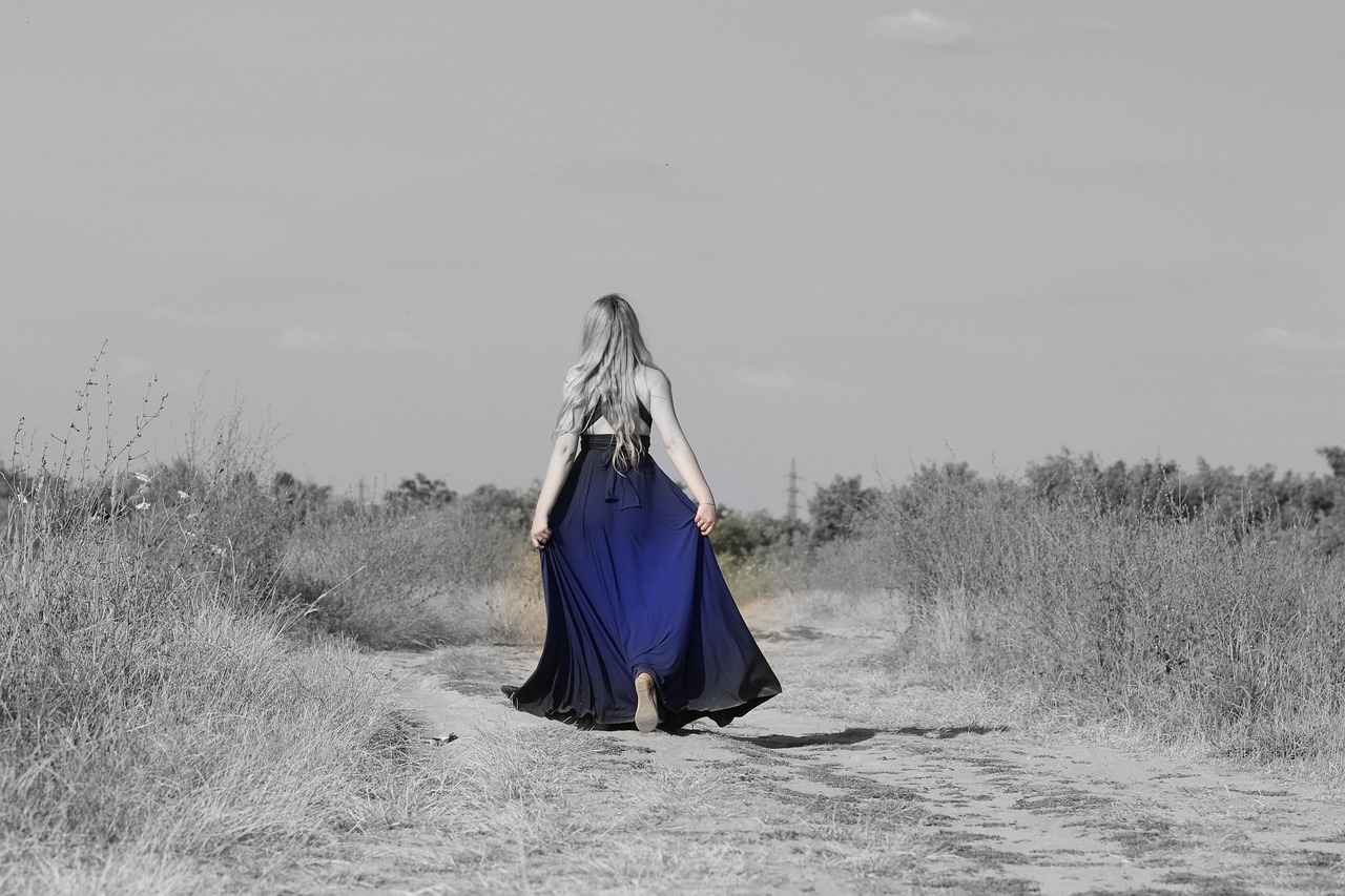 Where to Buy Kimono Sleeve Dresses
