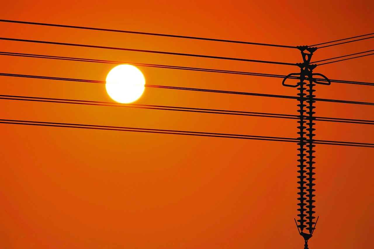 How to Style Plus Size Kimonos