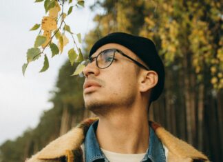 Kimono Coat Mens: Discover The Stylish Look You’ve Been Missing!