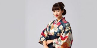 The Timeless Elegance of Kimono Fashion: A Modern Twist on Traditional Style The Timeless Elegance of Kimono Fashion: A Contemporary Interpretation of Traditional Style