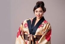 The Art of Accessorizing: Elevating Your Kimono Experience The Art of Accessorizing: Enhancing Your Kimono Experience