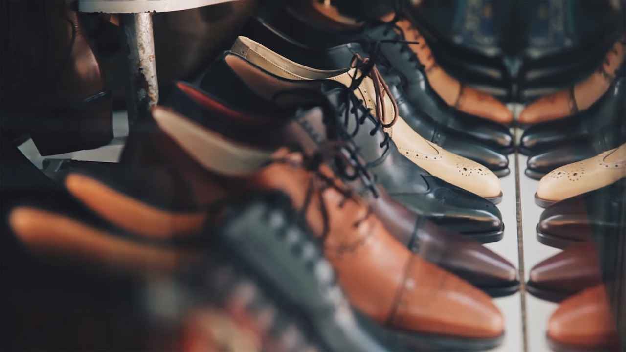 2. Local Boutiques and Shops