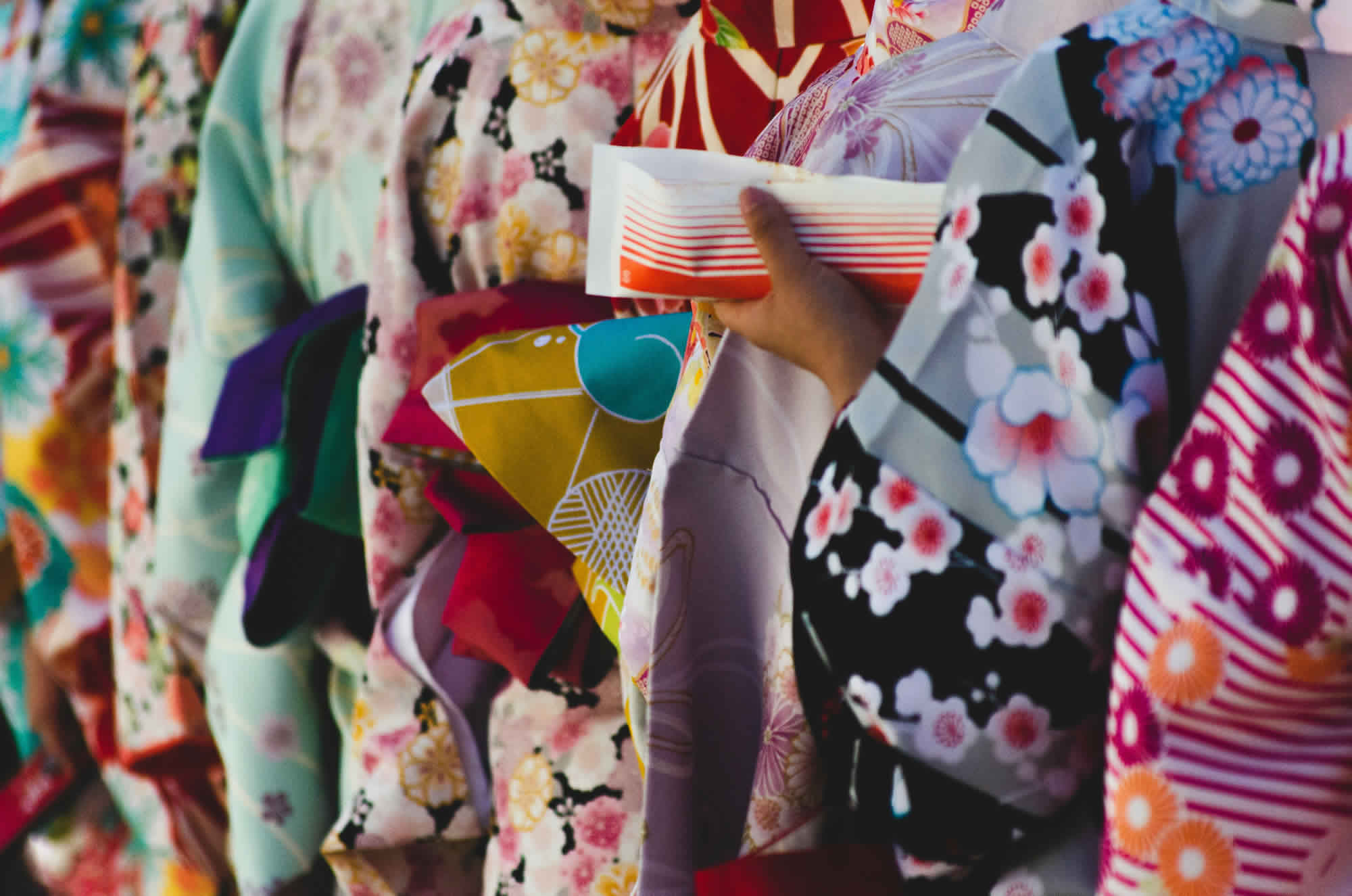 Beginner’s Guide to Launching a Kimono Brand
